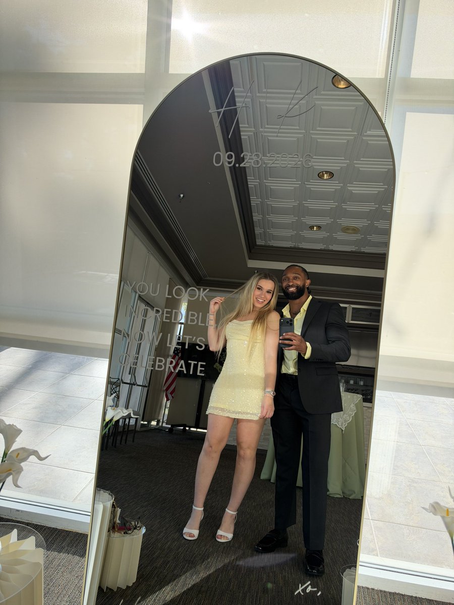 DashingChrisBey's tweet photo. Wedding SZN https://t.co/jddXyKkAGs