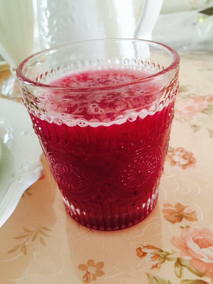 winona_lay_88's tweet photo. Today I tried a super natural fermented grape drink, and the taste is really good! https://t.co/Trq9NSxfZb