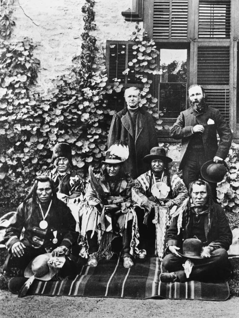 WorthlessGoyim's tweet photo. Race bolsheviks are trying to blame regular Canadians for a false claim of "genocide" perpetuated by the government.  

Not only is it not true, we are not responsible, and anybody who was isn't even alive today. 

This issue is worth dying over. I'm not paying for your shit. https://t.co/qloHyVgVQ3