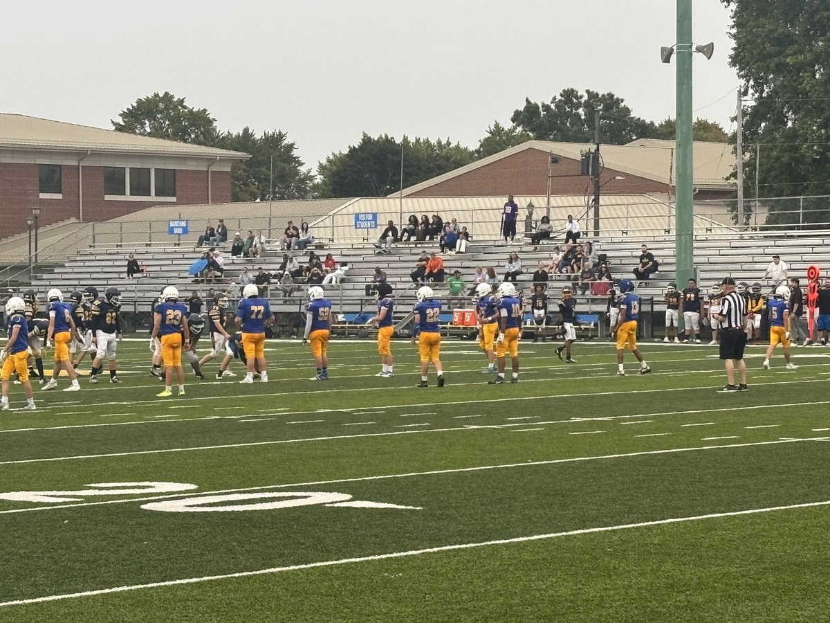 DonnellMiddle's tweet photo. Congratulations to the 8th grade football team on their 20-14 victory over Whitmer tonight!  Way to go Trojans! #TrojanTrue #DonnellProud @FHSAthletic 
🏈🏈🏈🏈🏈🏈🏈🏈🏈🏈🏈 https://t.co/a3MmKb2XUX