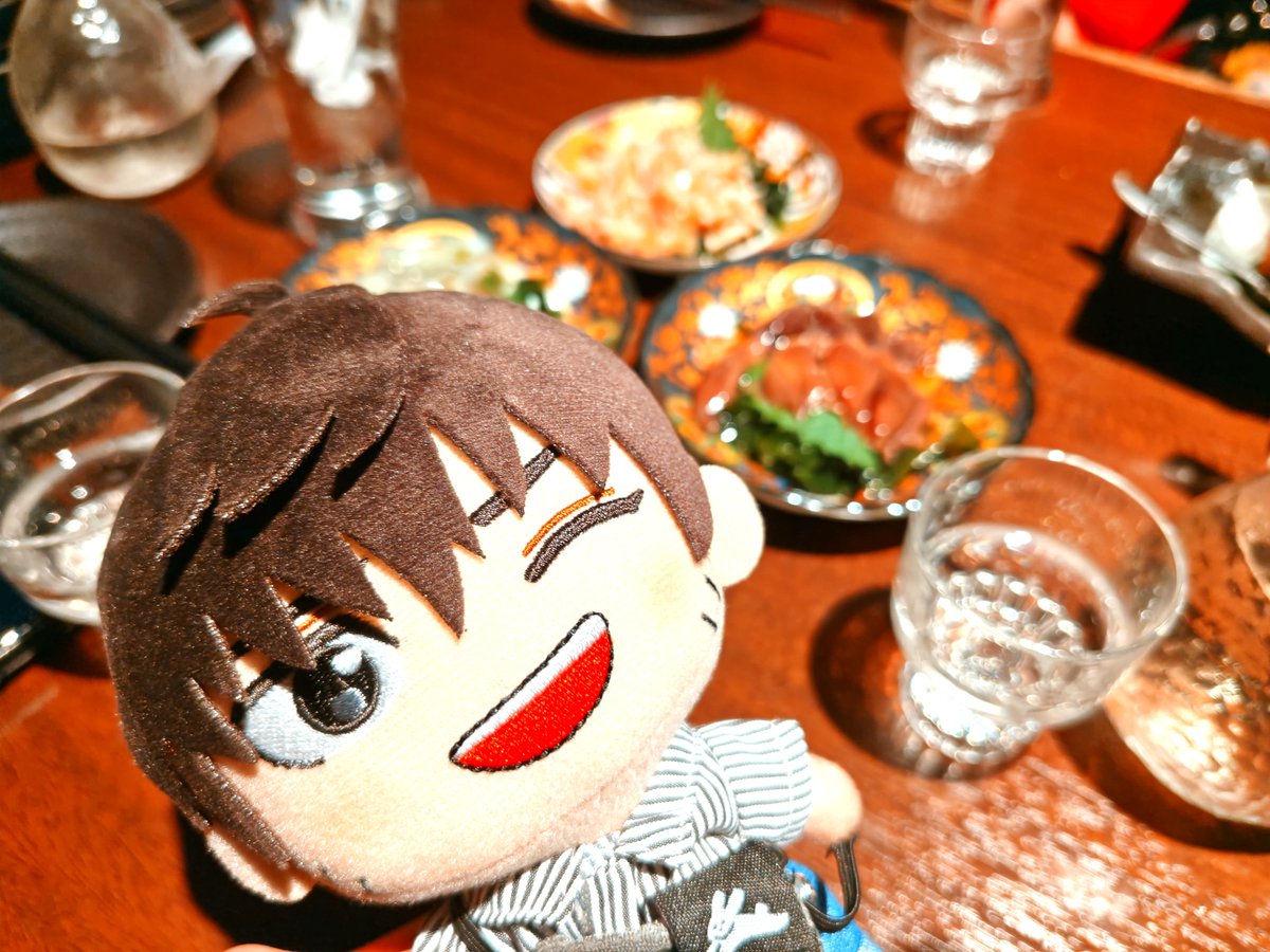 t_t_eo's tweet photo. 彼氏と、しこたまお酒飲んで❤二日酔いでビッグサイト行って❤またオムライス食べた❤ https://t.co/ZHm1FsLuRF