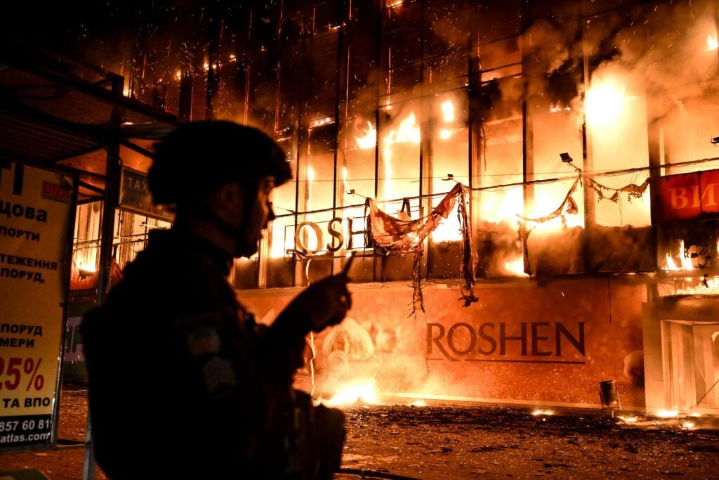 FPRI's tweet photo. Ukraine’s greatest economic challenge is the blockade of the port of Odessa. Russian attacks have cut maritime traffic by 90 percent, preventing the export of major foreign currency earners and risking the loss of 10 percent of Ukraine’s GDP. 

If the port does not reopen, Ukraine faces an unsustainable trade imbalance that will further increase inflation and its budget deficit. https://t.co/XZCL6nkSrn