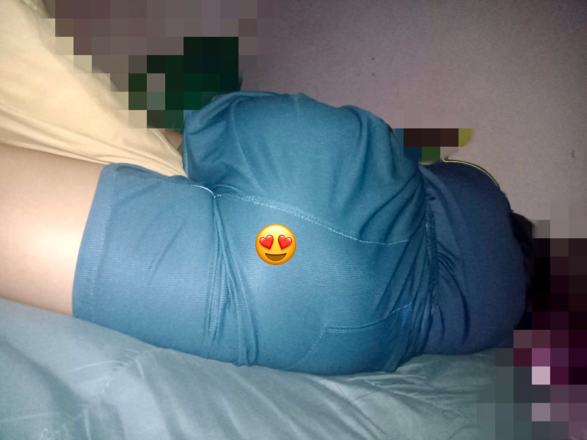 Anur739's tweet photo. ดีดๆเงี่ยนๆหื้มเมียผมเป็นค��หลับลึกมากๆถ้าได้เมานี้ไม่ต้องพูดถึงเลยมา10ก็ได้เย็ดหีแตกในครบ10เลยค้าบ🤤😍🥰
#ชอบไห้คนอื่นวิจารณ์เมีย #อยากเห็นเมียโดนคนอื่นเย็ด #คุยเสียว #แอบเล่น #แอบโชว์เมีย #มอมเมีย #ลักหลับ https://t.co/gXjXQmovQj
