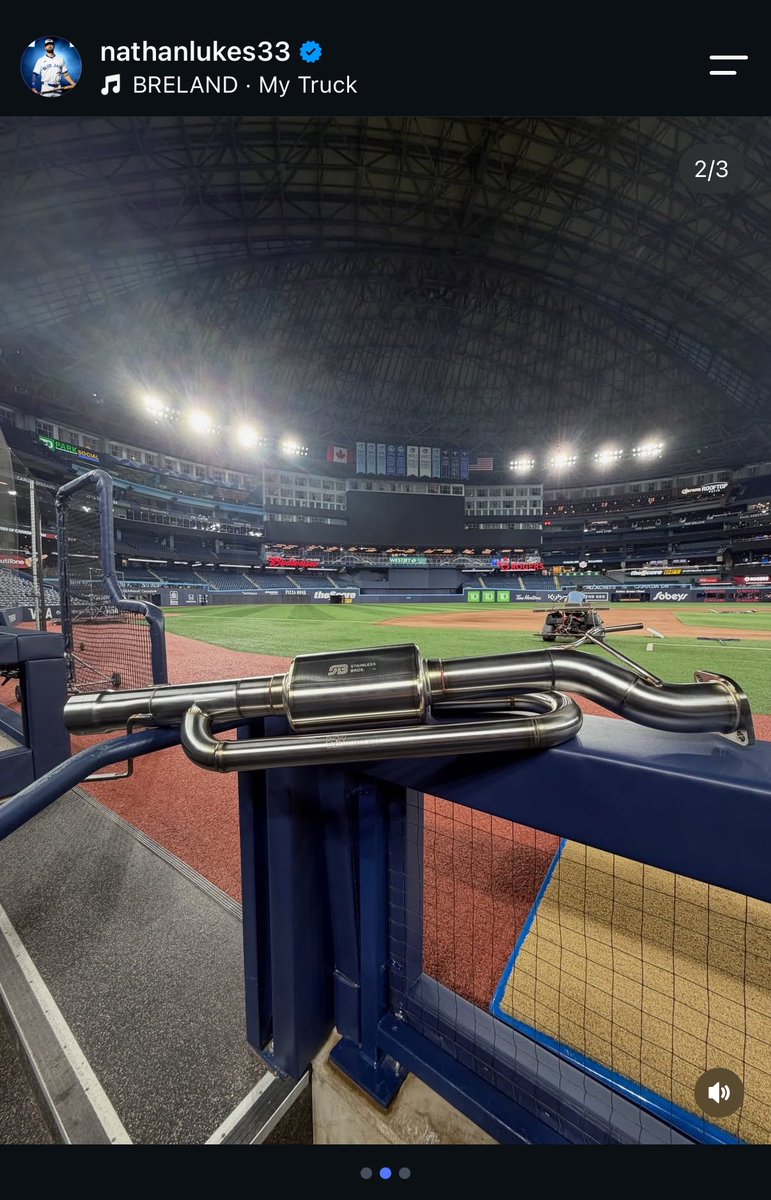 BlancoHarsh's tweet photo. Every jays player is making end of season posts and then we have Nathan Luke’s who just posted a custom exhaust for his truck 😭 https://t.co/iVvnd6GWPh