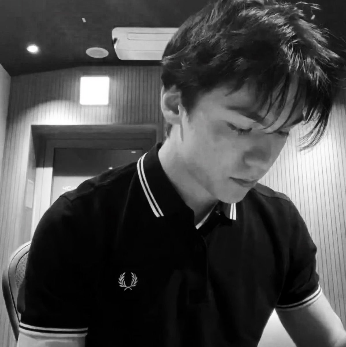 noierflux's tweet photo. ⠀
𝐊𝗼𝘃𝗮𝗹𝗲𝘃𝘀𝗸𝘆 𝐌𝗮𝗻𝗼𝗿
2.32𝗮𝗺

The state of a man who sacrifices his sleep to deal with someone difficult, without making a fuss about it. https://t.co/1eJPkUOWO5