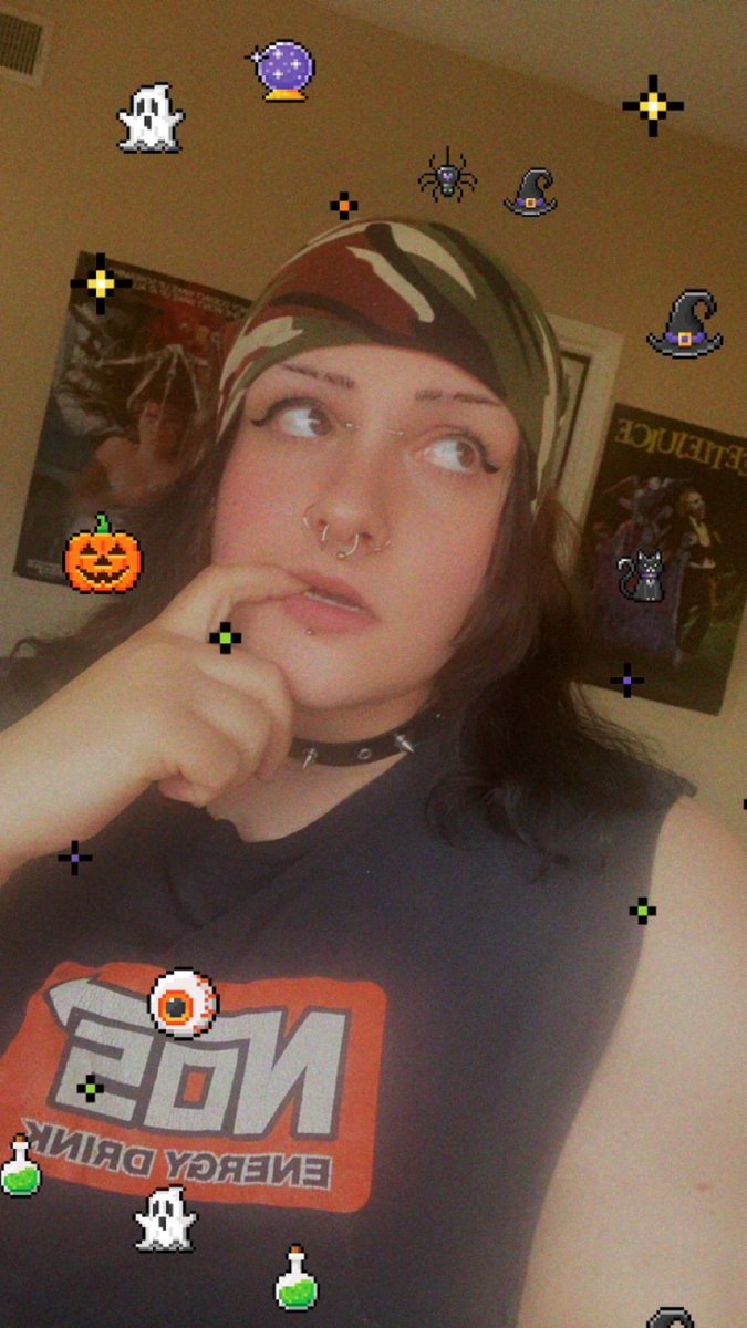 hashgender's tweet photo. barks at you https://t.co/sPvx6fMMRG