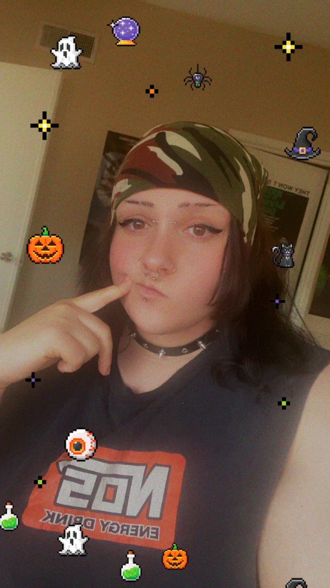 hashgender's tweet photo. barks at you https://t.co/sPvx6fMMRG