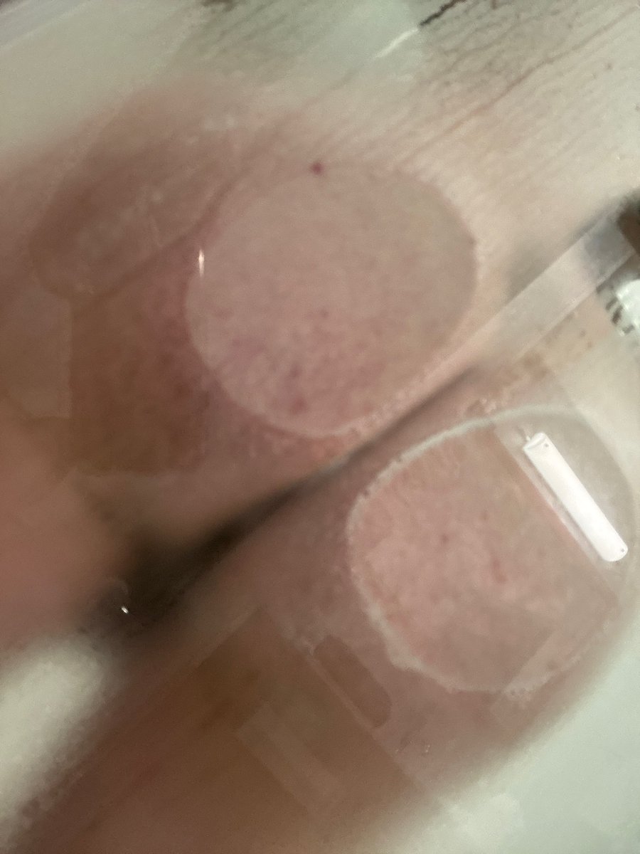 CainDingo's tweet photo. Glass showers make soapy pics so much more fun~ https://t.co/w3rkw1FgQC