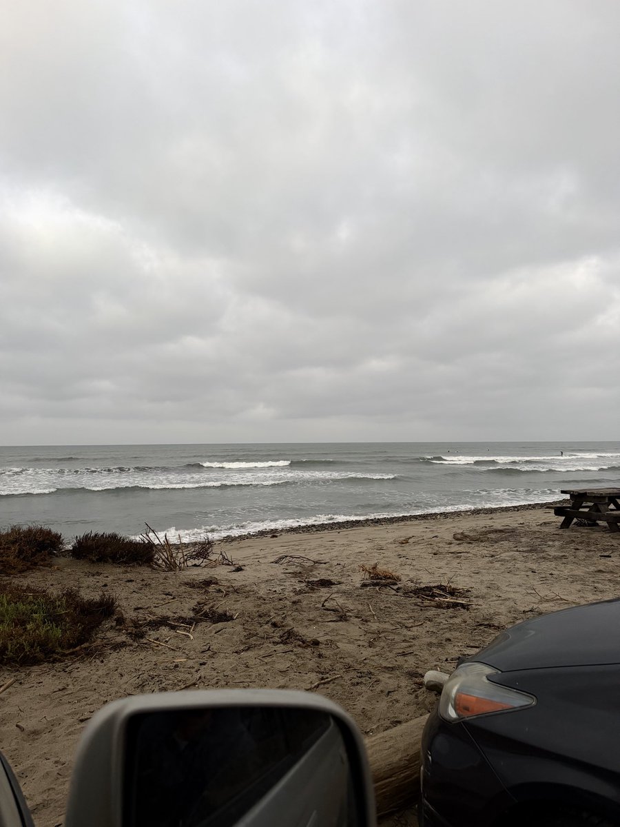 x0003014's tweet photo. tried to surf today. fucking aye https://t.co/alZulJml3n