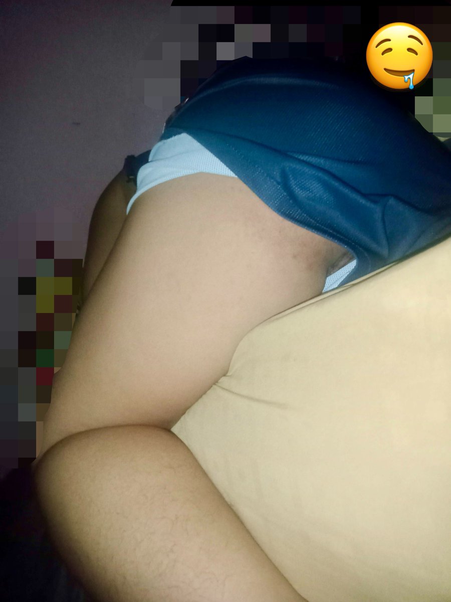 Anur739's tweet photo. ดีดๆเงี่ยนๆหื้มหลับลึกไม่ลึกคืนนั้นผมแอบลักหลับเขี่ยหีตั้งแต่ตี3ถึง6โมงเช้าจน��้ำหีไหลแฉะตื่นมาก็ไม่รู้เหมือนไม่มีอะไรเกิดขึ้นแล้วแบบนี้จ่ะรอดควยพวกผัวพี่พ่อเลี้ยงพวกตาหรอค้าบ🤤
#ชอบไห้คนอื่นวิจารณ์เมีย #อยากเห็นเมียโดนคนอื่นเย็ด #คุยเสียว #แอบเล่น #แอบโชว์เมีย #มอมเมีย #ลักหลับ https://t.co/GBJuTHLUN6