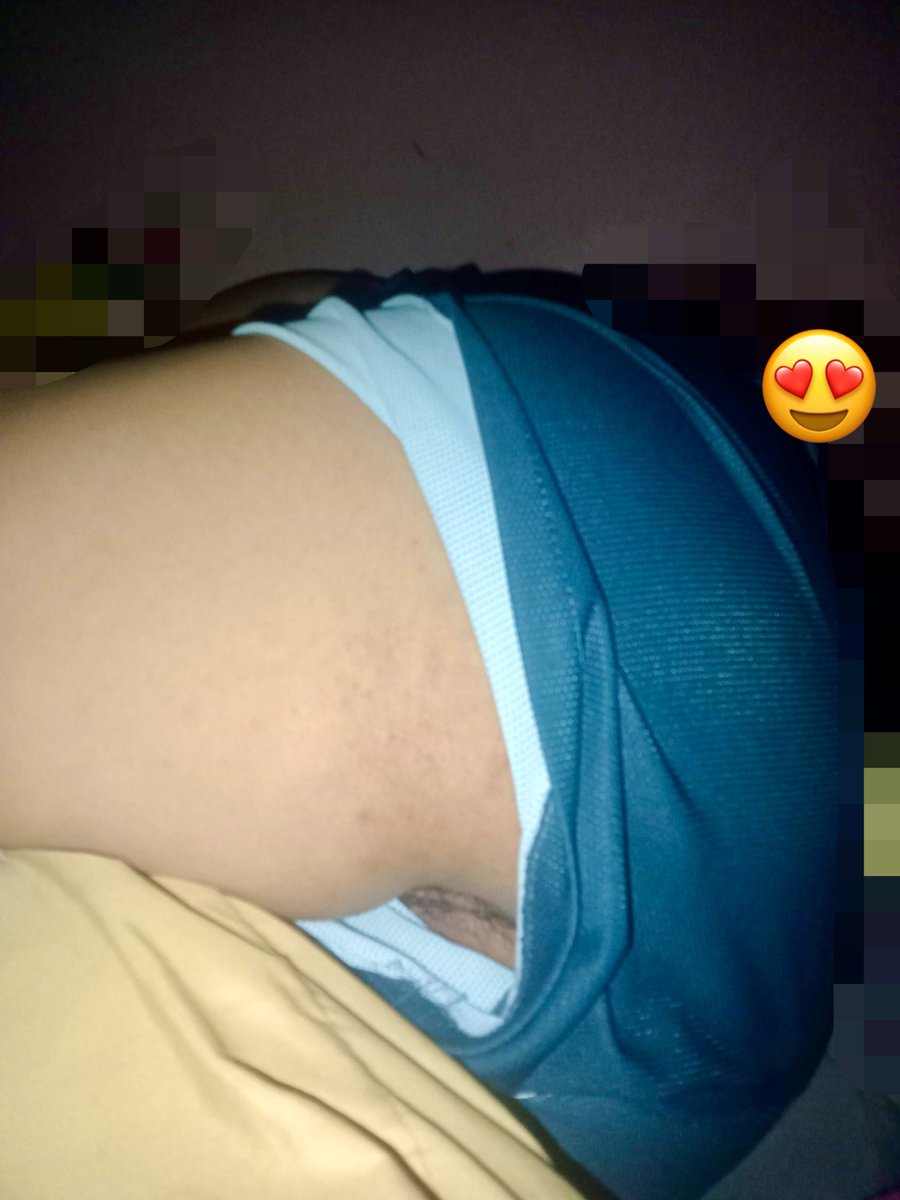 Anur739's tweet photo. ดีดๆเงี่ยนๆหื้มหลับลึกไม่ลึกคืนนั้นผมแอบลักหลับเขี่ยหีตั้งแต่ตี3ถึง6โมงเช้าจน��้ำหีไหลแฉะตื่นมาก็ไม่รู้เหมือนไม่มีอะไรเกิดขึ้นแล้วแบบนี้จ่ะรอดควยพวกผัวพี่พ่อเลี้ยงพวกตาหรอค้าบ🤤
#ชอบไห้คนอื่นวิจารณ์เมีย #อยากเห็นเมียโดนคนอื่นเย็ด #คุยเสียว #แอบเล่น #แอบโชว์เมีย #มอมเมีย #ลักหลับ https://t.co/GBJuTHLUN6