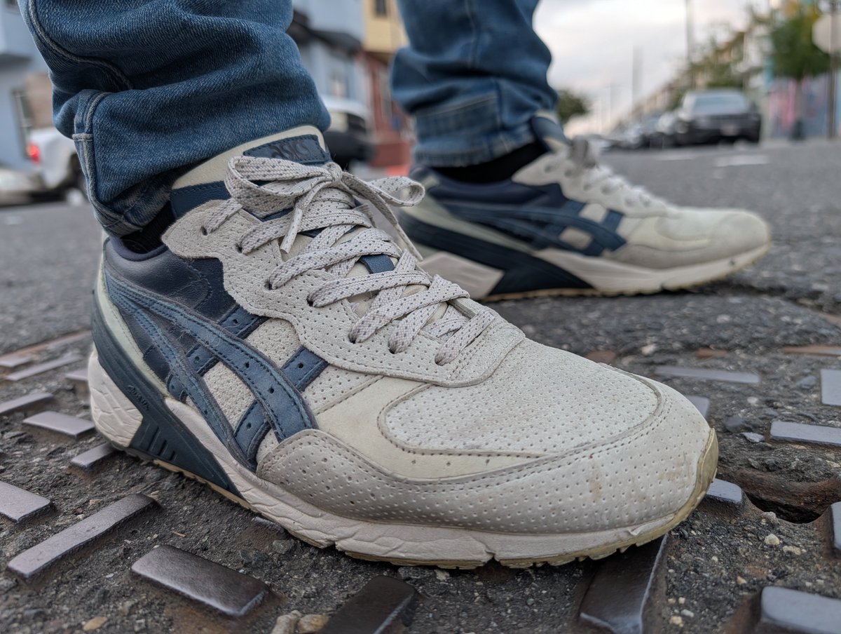 Sn3ak3r_Fr3ak3r's tweet photo. #WDYWT Pacific Gel Sights #RonnieFieg #KITH https://t.co/TzuPqK112Z