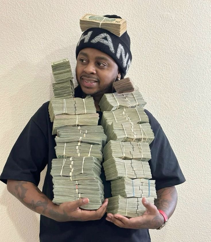 NobleLee_'s tweet photo. 🚨BREAKING: Anyone who touches this post will be rich this October. https://t.co/MVMJ91xktH