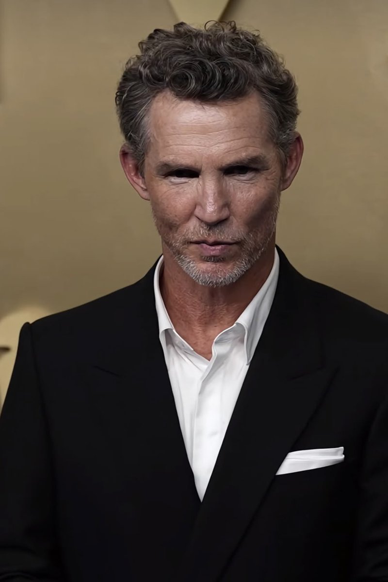sharliehorse's tweet photo. #MYsexiestsilverfox https://t.co/VYslfyDoAG