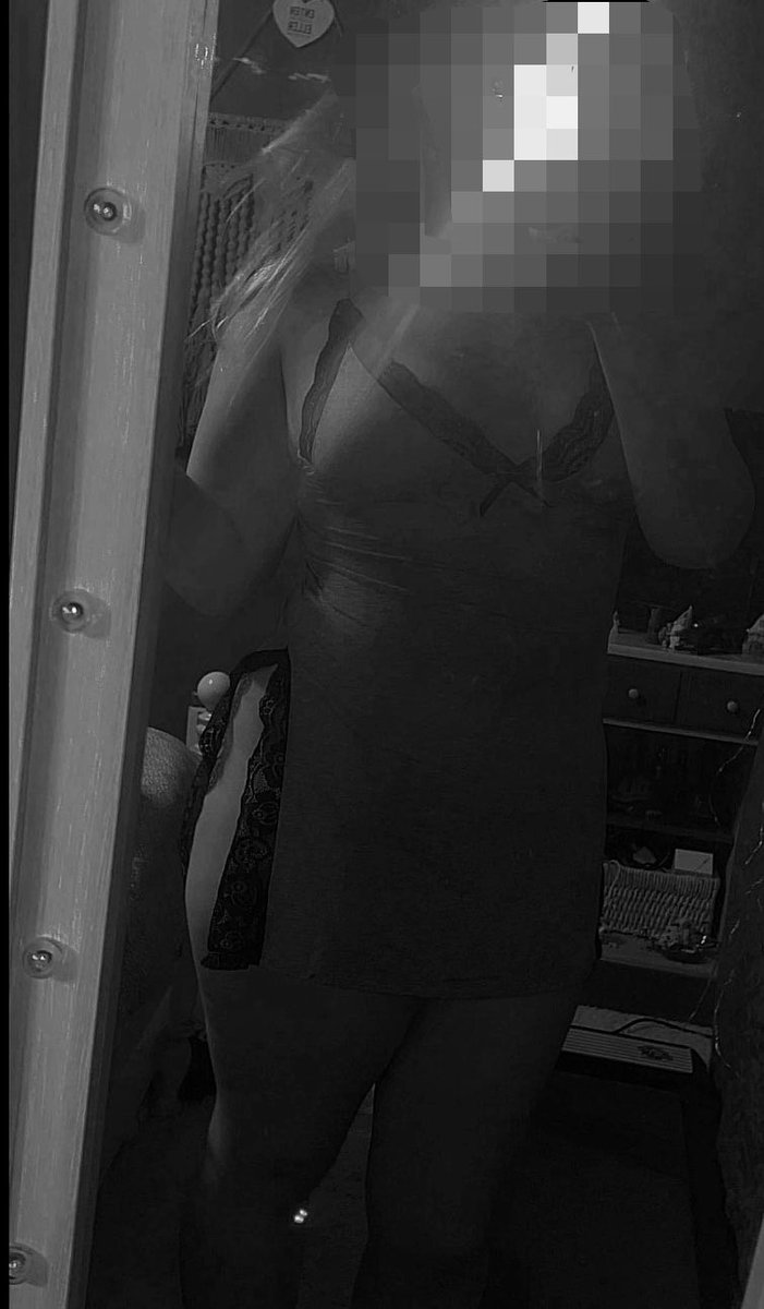 VoluptuousVi20's tweet photo. I’ll haunt your dreams tonight 🌙
#nsfw #chubby #elegant #enchanted #curvy #tease #effortless #pawg https://t.co/0KV86daaC9