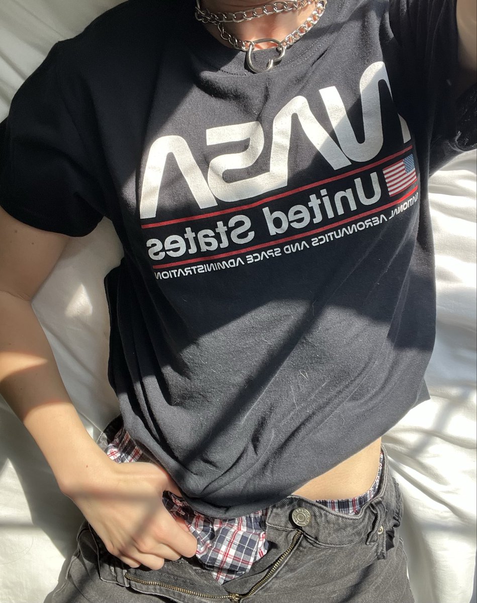bluerozikat's tweet photo. tomboy things 

#nsfw #tomboy #fansly https://t.co/7pG48Qv9ux