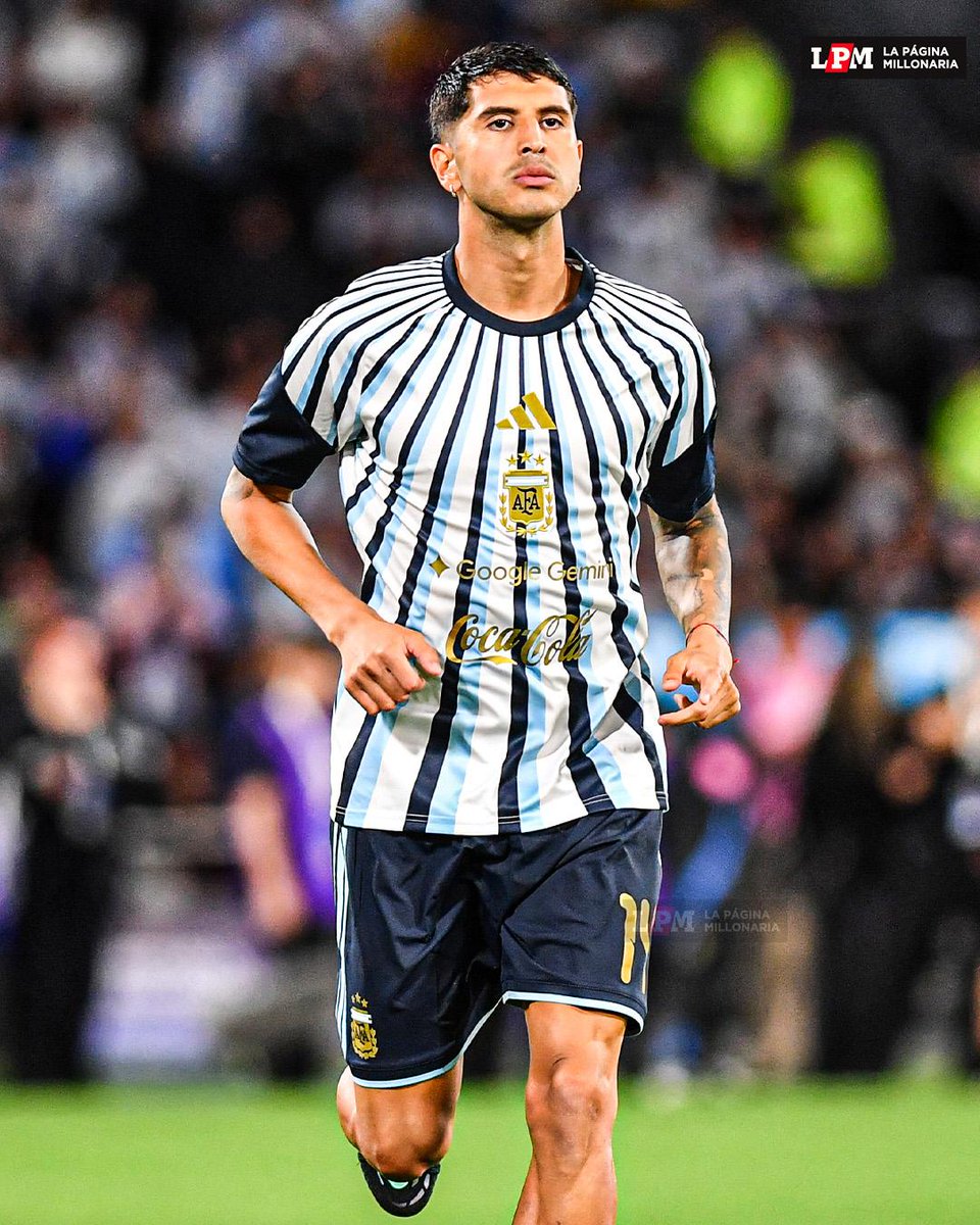 RiverLPM's tweet photo. UFF, HOY HAY FÚTBOL 😍🎩 https://t.co/VnSqHhTuEw