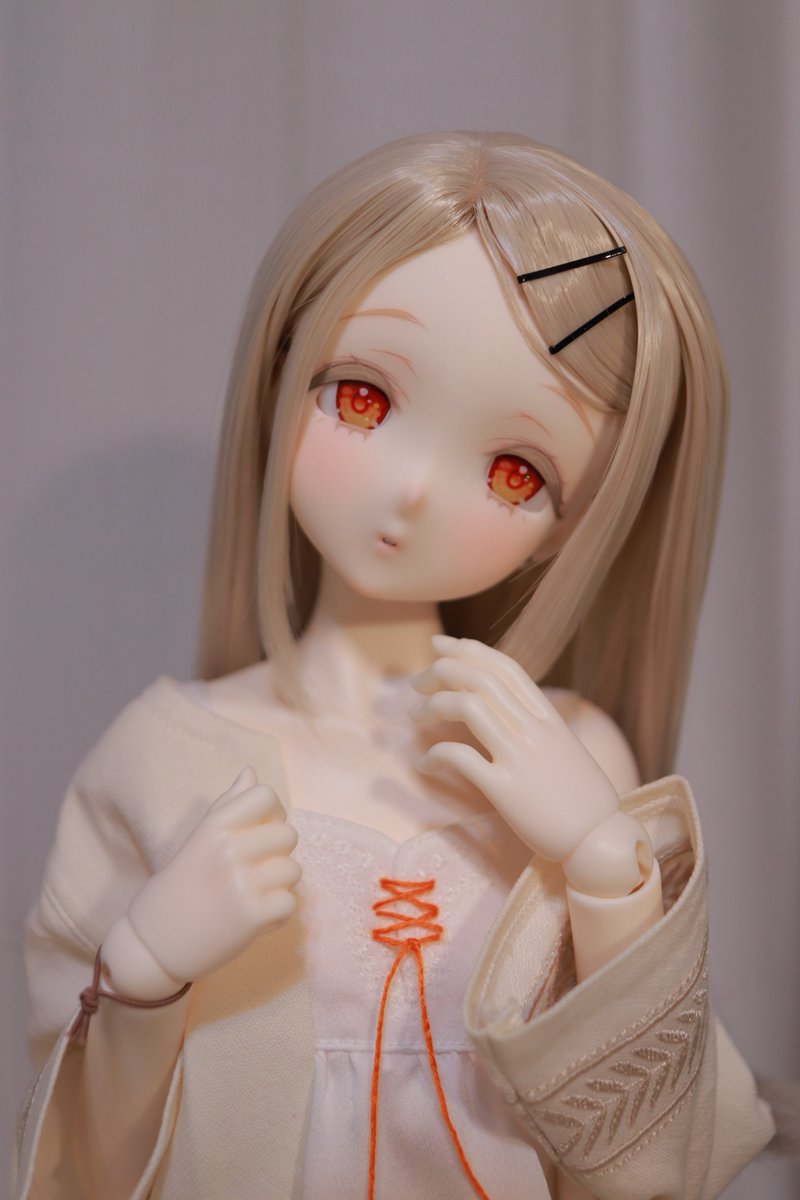 cawaiidoll_suki's tweet photo. #篠澤ドール のここが凄い

＿人人人人人人人人人＿ 　
＞圧  倒  的  透  明  感＜ 　
￣^Y^Y^Y^Y^Y^Y ^Y￣ https://t.co/pbsZz7Lfka