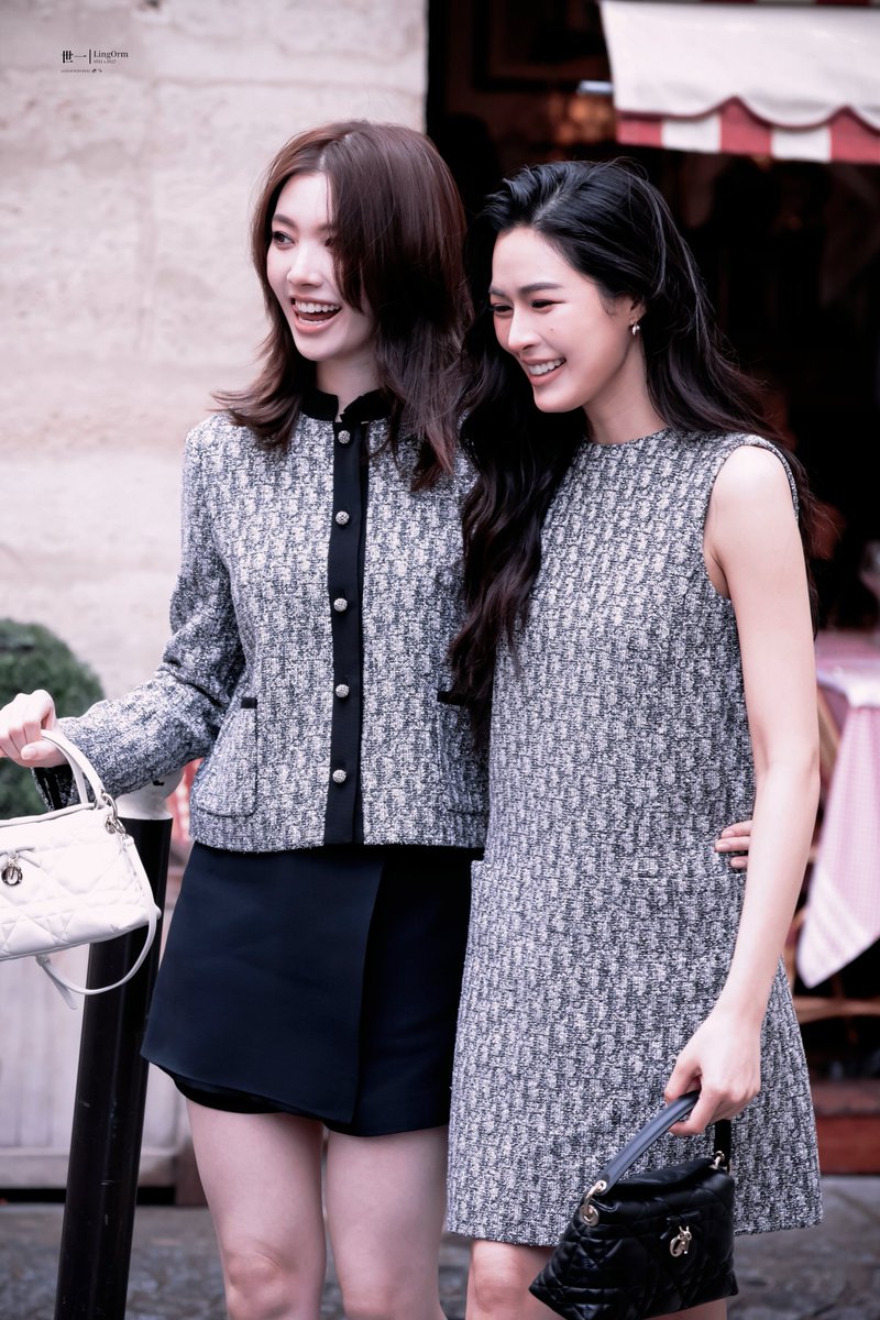 lo_w1_hk's tweet photo. 🩶

LINGORM BA DIOR AT PFW
#LinglingKwong #OrmKornnaphat 
#LingOrmDiorSummer27 #LingOrm 
#Dior #DiorSummer27 #PFW https://t.co/TAnOX3w7WG