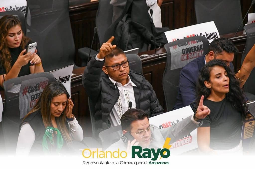 OrlandoRayo_'s tweet photo. El PAE, Plan de Alimentación Escolar, es un tema de vital importancia para nuestros niños y jóvenes en todo el país. 

Es fundamental priorizar y fortalecer los recursos destinados a garantizar una alimentación adecuada en las escuelas. Un niño bien alimentado aprende mejor, desarrolla mejores ideas y tiene más oportunidades para construir un futuro brillante.

La alimentación de nuestros niños también es una inversión en el futuro de Colombia.
