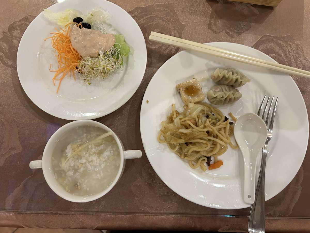 riesai0526's tweet photo. おはようございます😊
台湾🇹🇼に来ています✌︎('ω')✌︎
楽しんでます〜
これらから今日も観光に行って来ます
台湾縦断の旅です🚌🚄
#台湾旅行
#今は台南
#これから高雄方面へ https://t.co/LgW98qVb9y