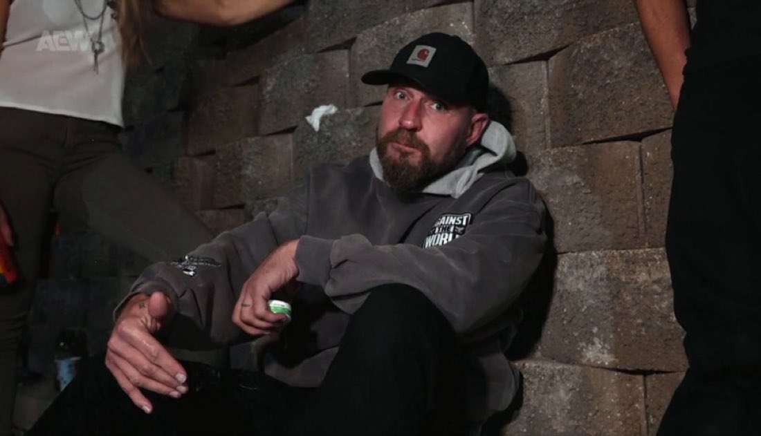 FalseFinishHQ's tweet photo. “Every day is a gift, I’m serious, bro.” #AEWDynamite https://t.co/Hr5ULa1whR