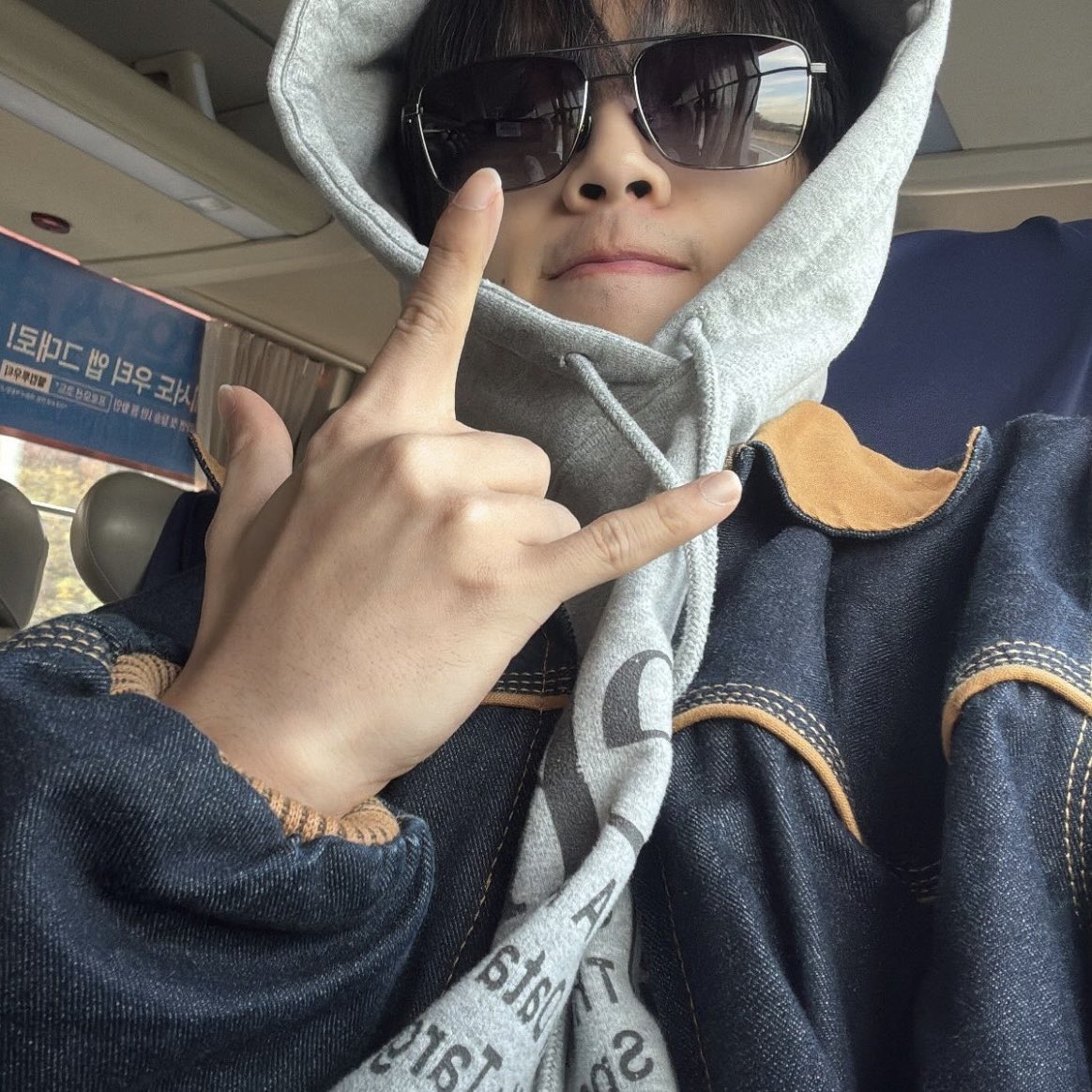 _robin1235's tweet photo. ㅈㅁㅈ 생일축하해 https://t.co/ZBMeRbM0zD