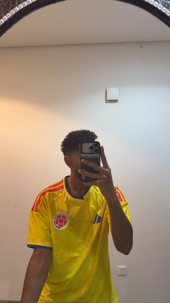 VVNNPP_'s tweet photo. Football🇧🇷❤️‍🔥 https://t.co/2UpZ8OxP05