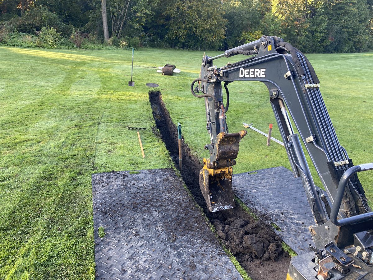 ryanarthur21's tweet photo. From start to finish this week- popped down the road to another @GolfNorthToday Tamarack Ridge to install this 100' run of French Drain! Should help dry up Hole 6 nicely! #alwaysimproving https://t.co/2QP6t10tRW