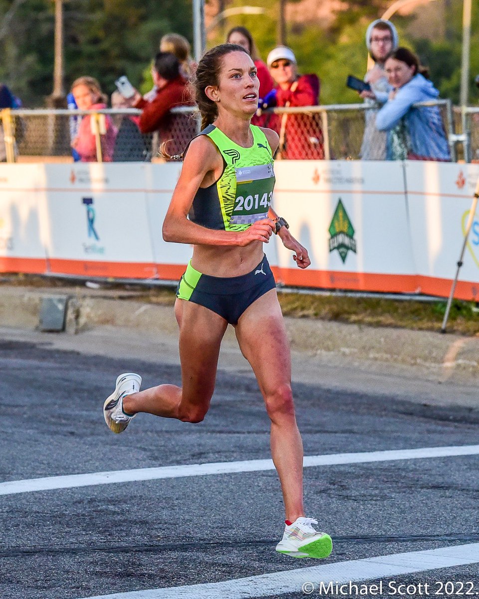 urimiscott's tweet photo. .@PUMAElite_’s Fiona O’Keeffe — who would go on to win the 2024 USA Olympic Marathon Trials — won the 2022 @USATF 10-mile Championships hosted by @tcmarathon in a course record 51:42
#USATF #TwinCitiesInMotion https://t.co/Vm9Xtc0sSc