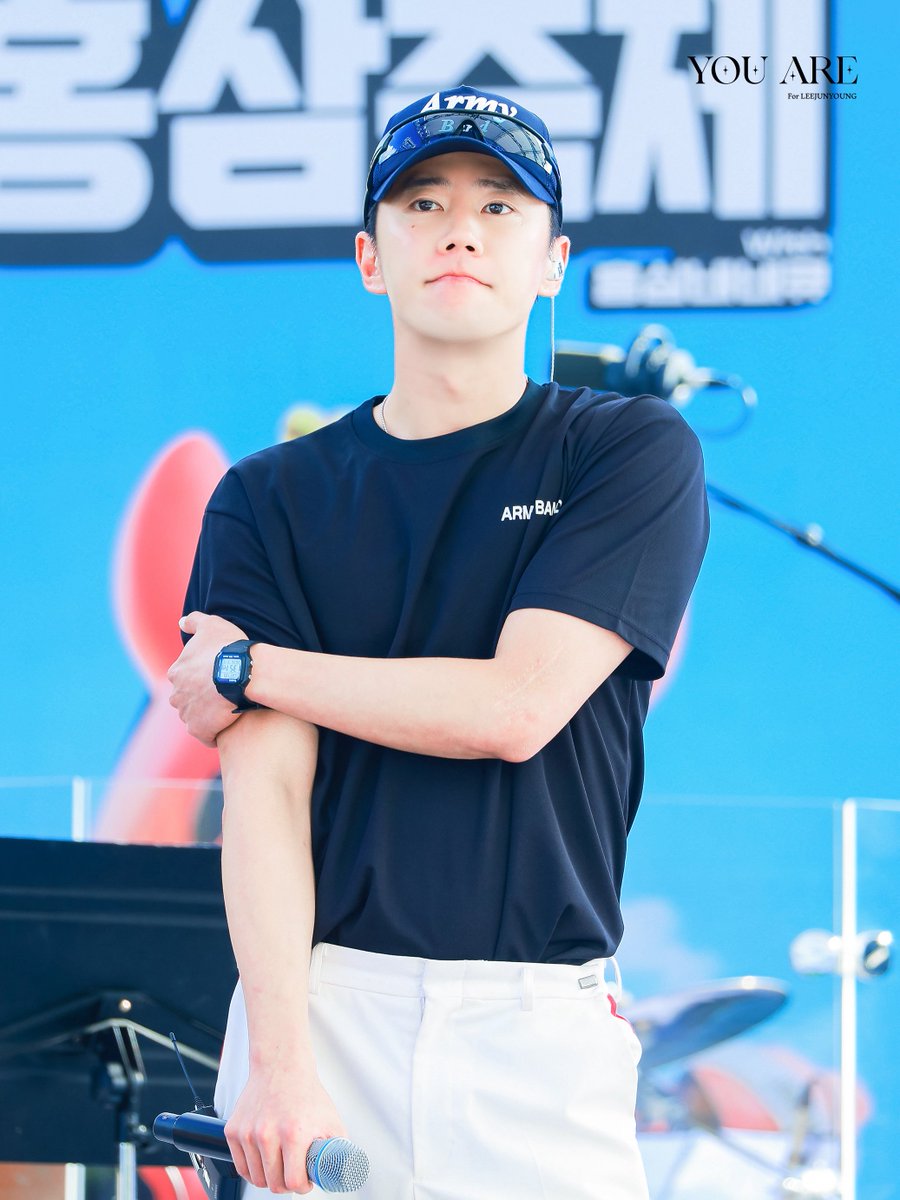 y0uare__'s tweet photo. 260919 진안홍삼축제

#이준영 #LEEJUNYOUNG https://t.co/m5n8JPmtgB