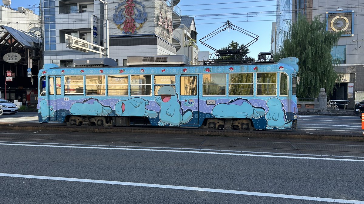 hatcho_8cho's tweet photo. ヌオー電車いた(^｡^) https://t.co/XmFdXui1xh