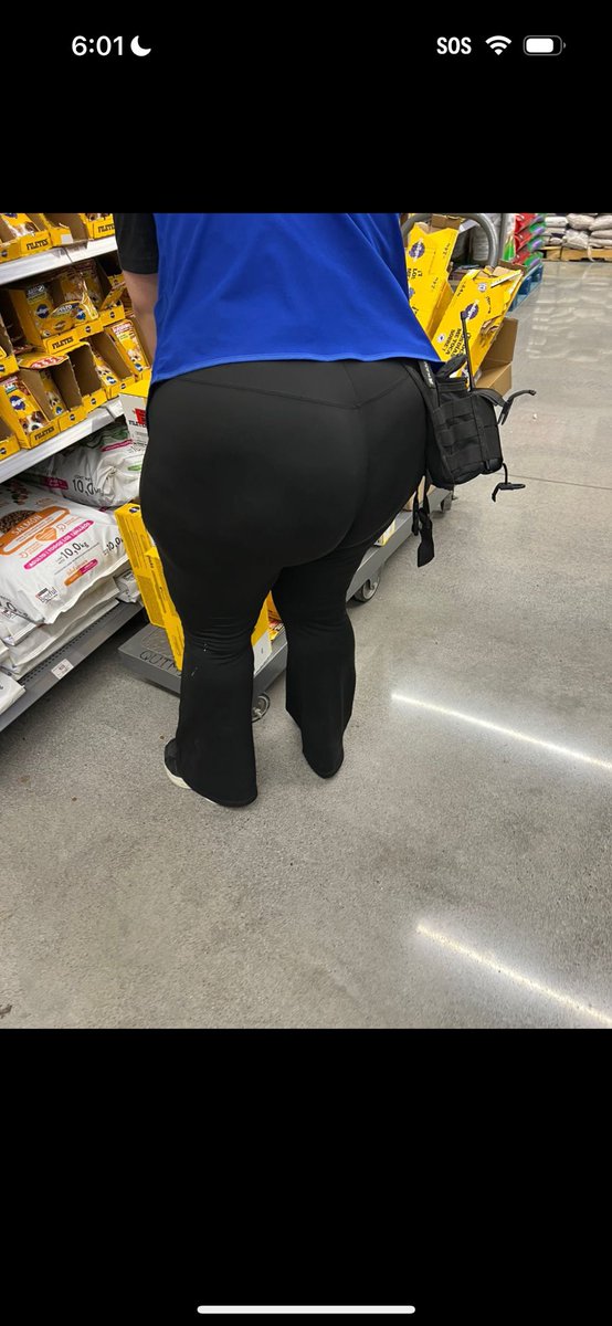 John33797811668's tweet photo. Walmart ass
#creepshots #ass #wallmartass #milf https://t.co/4yH0ZubMq2