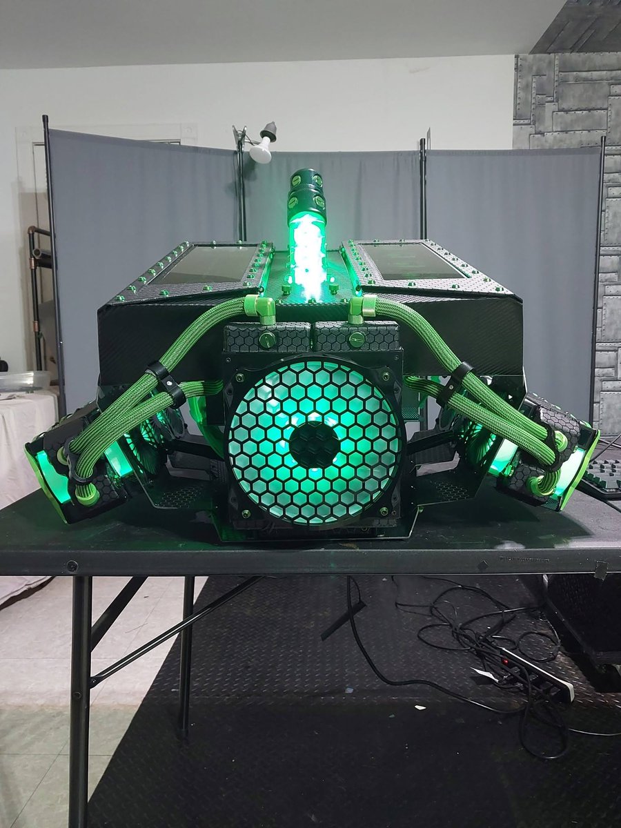 XPCMTeam's tweet photo. Alien Starship Power Core by Shanon James Thomas
#pcbuild #pcsetup #pcmodding #gamingpc #custompc #xpcm #watercooling #customloop https://t.co/VQuxwMK32l