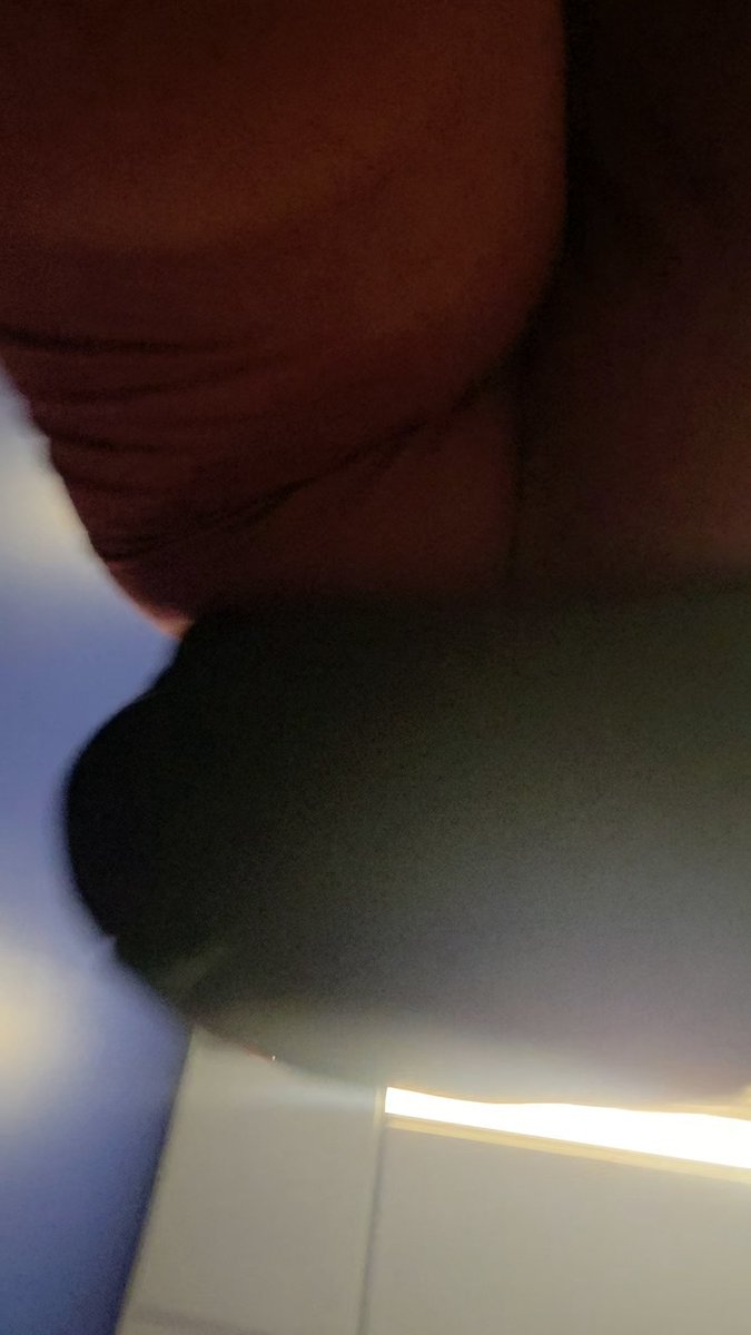 Mikeycandid's tweet photo. All these college sluts have such a fat ass  i fkn love it and they love it when i stare

#candid
#slutty
#creepshot https://t.co/OYbJgqOqTK