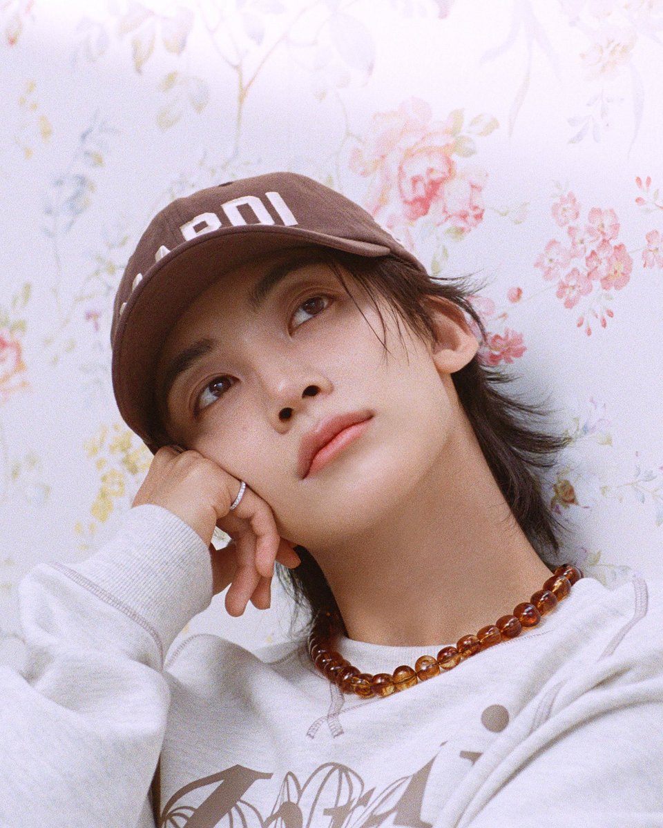hanniethinker04's tweet photo. JEONGHAN for MARDI MERCREDI #JEONGHAN #정한 https://t.co/mag3RjJc63