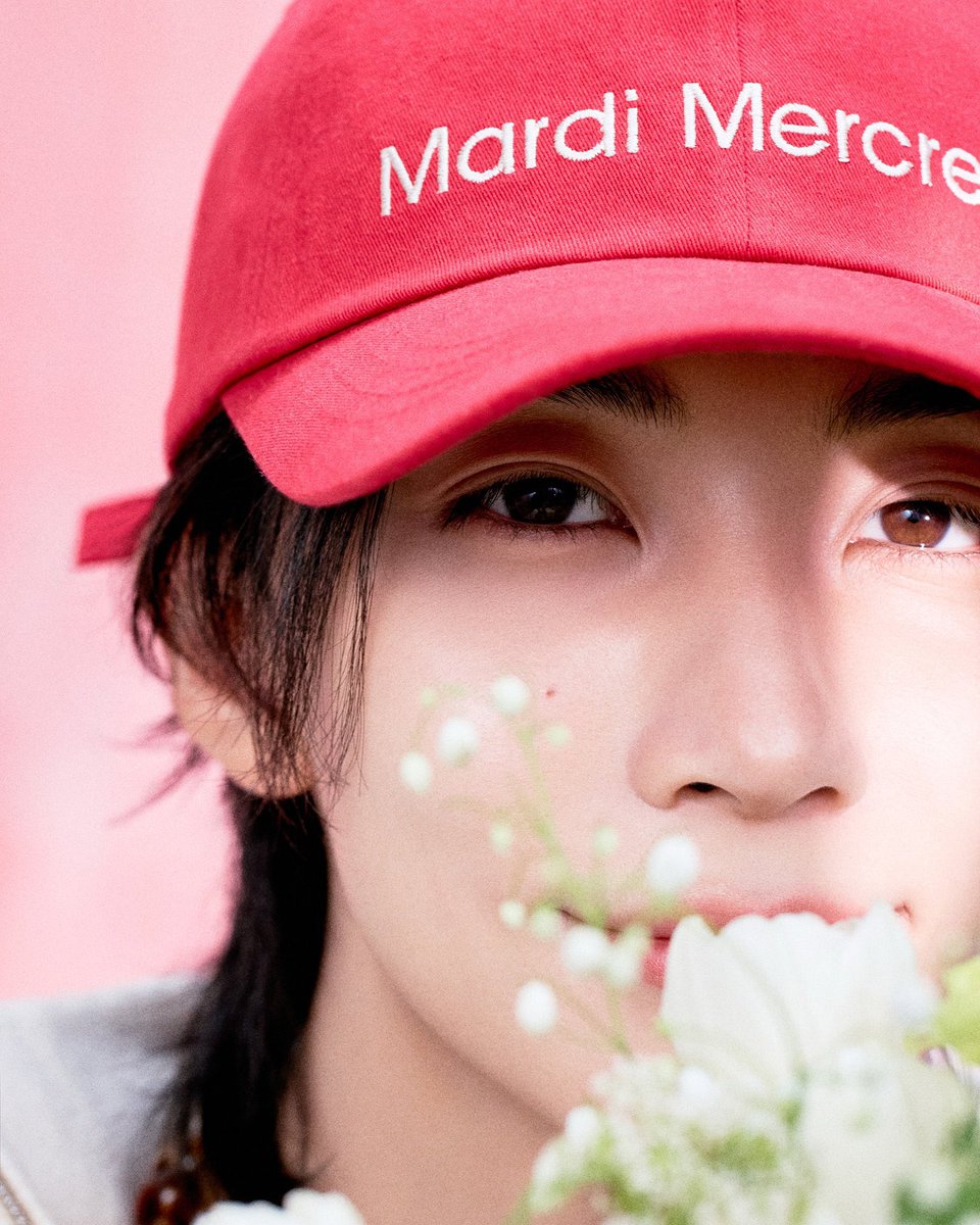 hanniethinker04's tweet photo. JEONGHAN for MARDI MERCREDI #JEONGHAN #정한 https://t.co/mag3RjJc63