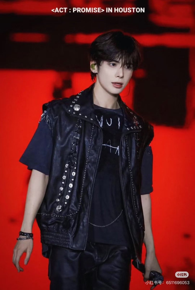 Lydiaaacz's tweet photo. 我心中最帅的韩国男人😳❤️❤️要为太显疯狂应援🥰사랑해요 https://t.co/Bv0wiEmFIA