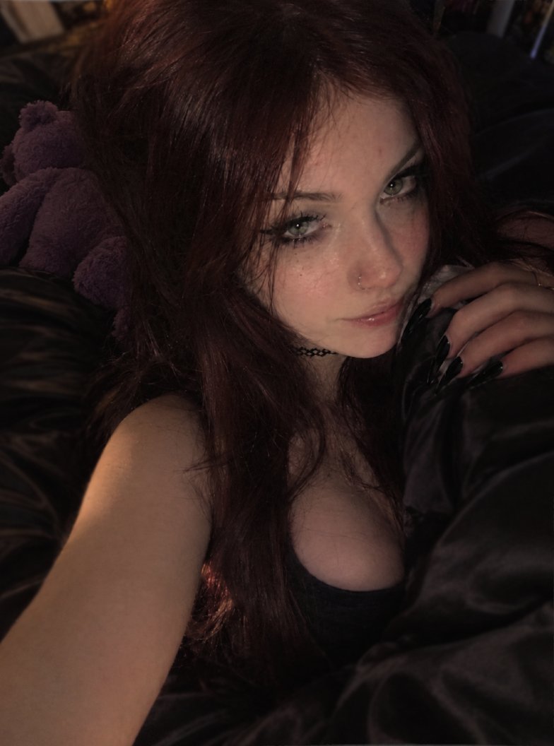 your_only_need's tweet photo. If I just lie here, would you lie with me and just forget the world ? ⠀ ⠀⠀ ⠀⠀ ⠀⠀ ⠀⠀ ⠀⠀ ⠀⠀ ⠀⠀
:¨ ·.· ¨: ⠀⠀ ⠀⠀ ⠀⠀ ⠀⠀ ⠀#altgirl #egirl #princess⠀ 
 `· . ꔫ                                  #spoiled #feet #nsfw https://t.co/XSa1zCwN3d