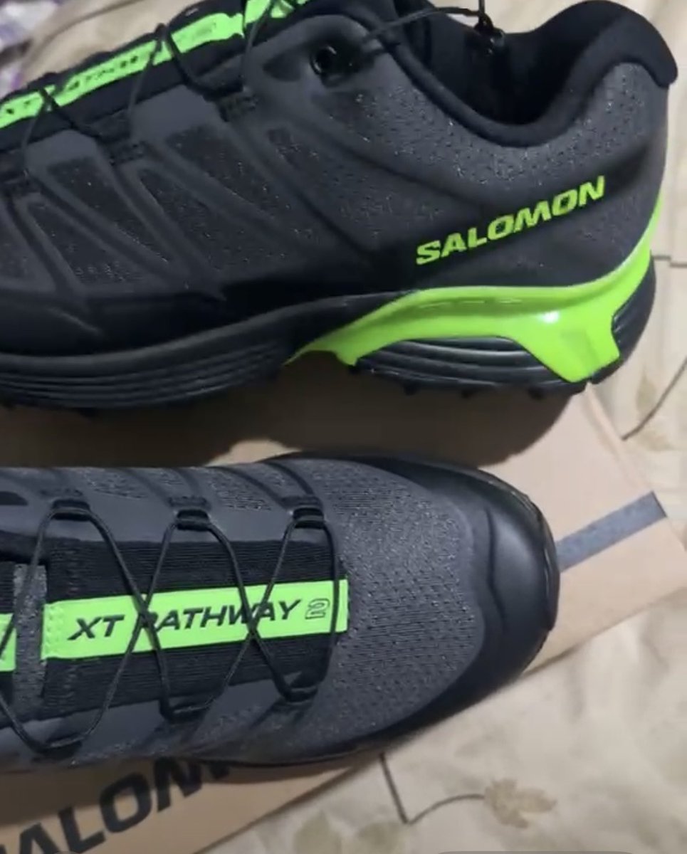 raqgero's tweet photo. @titoo_gomez_17 Mano, hace una semana compré los xt-pathway y este brow saca nueva colaboración tan rápido 😢 https://t.co/PzuimR79iV
