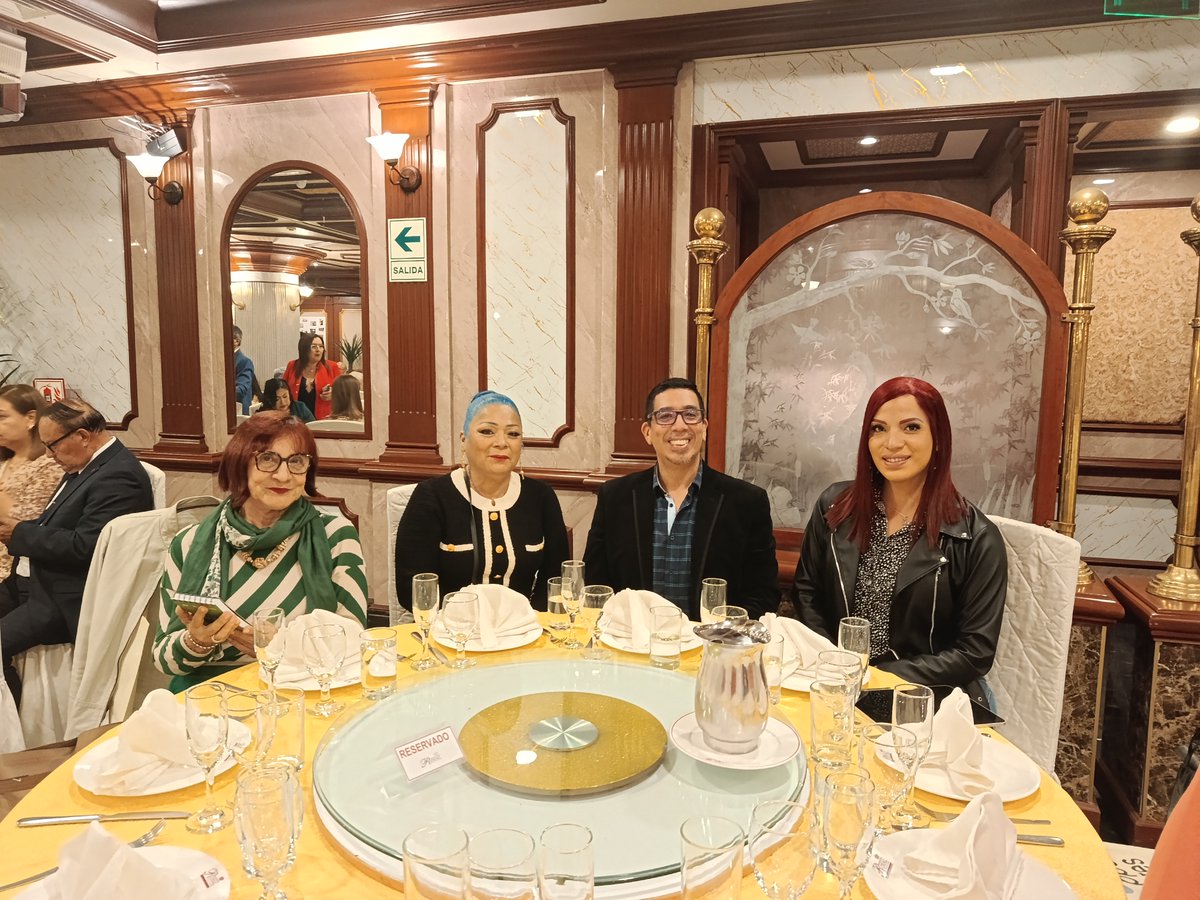 TS_RosasMLP's tweet photo. Celebramos los 50 años de INPPARES
El pasado 11 de septiembre de 2026, nuestra presidenta y representante, Leida Portal Tapia, participó en representación de Rosas Mujeres de Lucha en la celebración por los 50 años de INPPARES. https://t.co/md9TgVektd