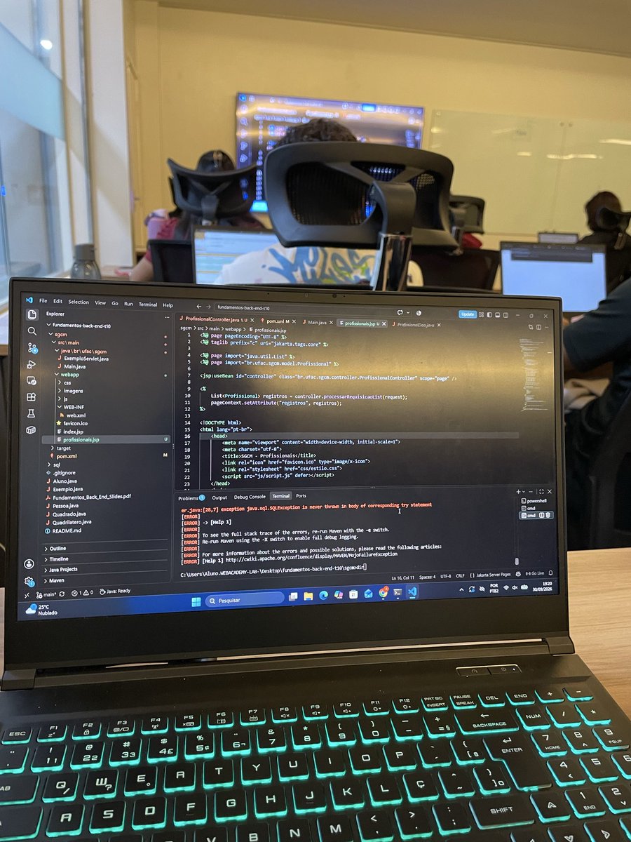 anafrota600's tweet photo. Podem buscar todas as louças que eu lavo!!!! https://t.co/sljiDNhCIl