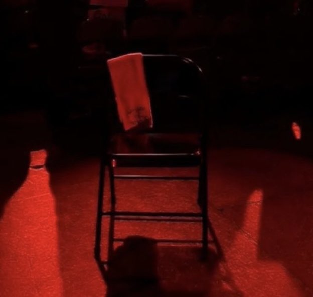 CrimsonWyatt25's tweet photo. Seeing PAC’s empty chair reminded me of Bray Wyatt’s rocking chair after he passed 😭💔 https://t.co/JtDeWjiDbb