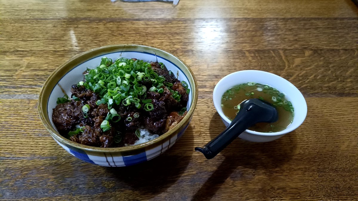 gaiashingai's tweet photo. 新生山陽ガイア
　  🏃‍♂️ Xリレー 開催🏃‍♀️
　　店長のナカムラです
お店を背負う私が「ここぞ‼️」
という日に食べる勝負飯は…
＼✨ 中華料理王香✨／
　　『男のレバー丼』
濃い目の味付けでご飯がススム😃
お次は👉 @Takehara_Gaia

#山陽ガイア #勝負飯 https://t.co/8WE1QODh7l