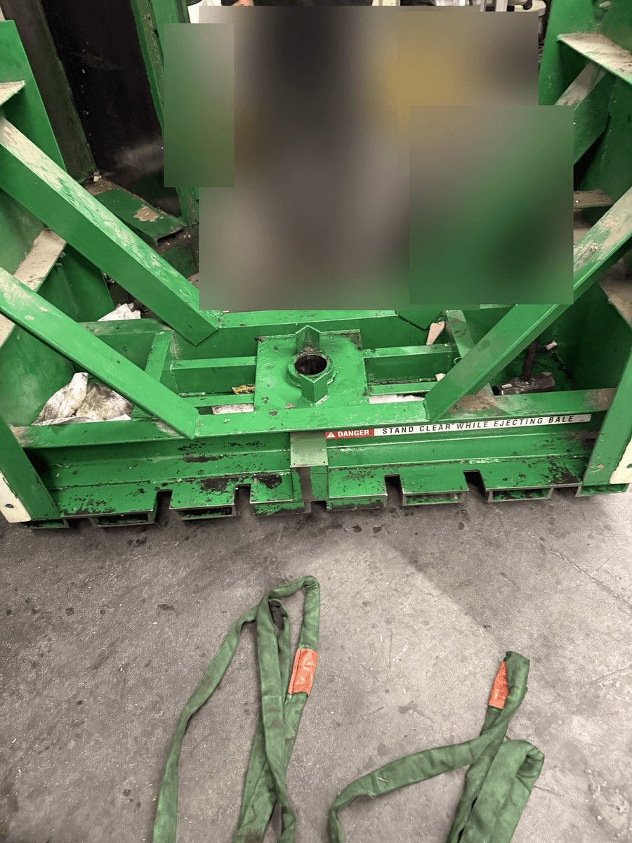 xCaliStyle's tweet photo. Green baler prepped on the floor — slings staged, safety first, ready for the next move.
Caption SI-created (SI = super intelligence).
#IndustrialCrew #BalerService #FieldService #Recycling https://t.co/HhzhU94xYr
