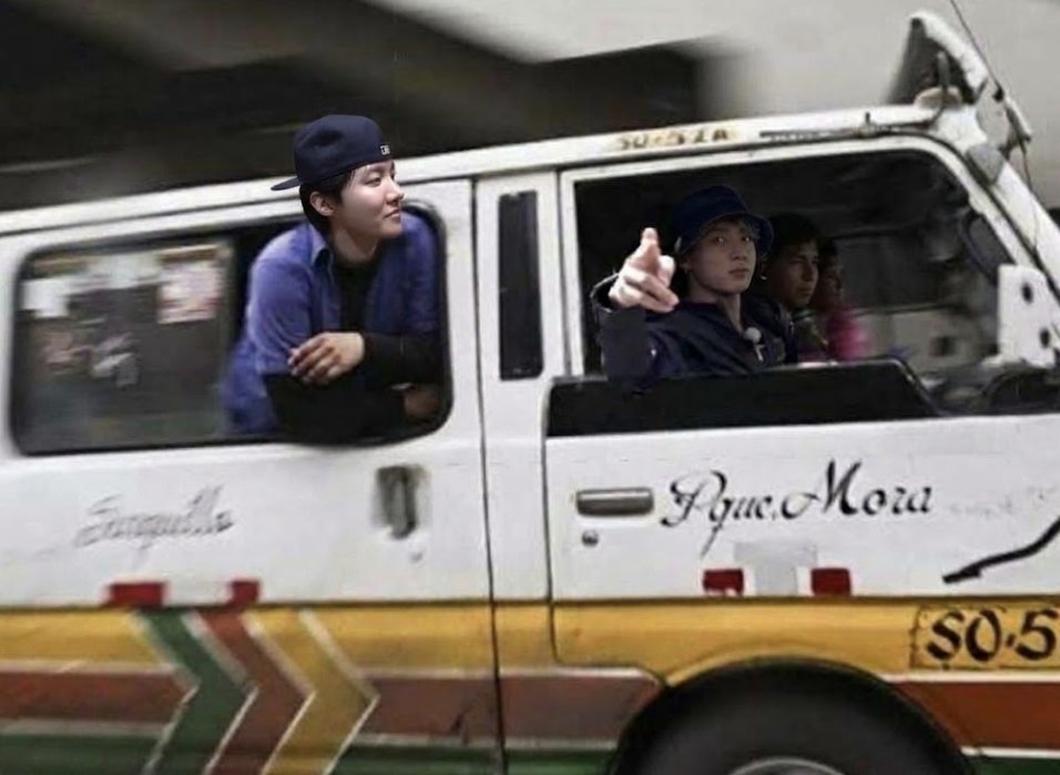 jkootete's tweet photo. si en colombia les dieron un transmilenio, en perú lo veremos en una combi? https://t.co/VoVZ5TLQZA