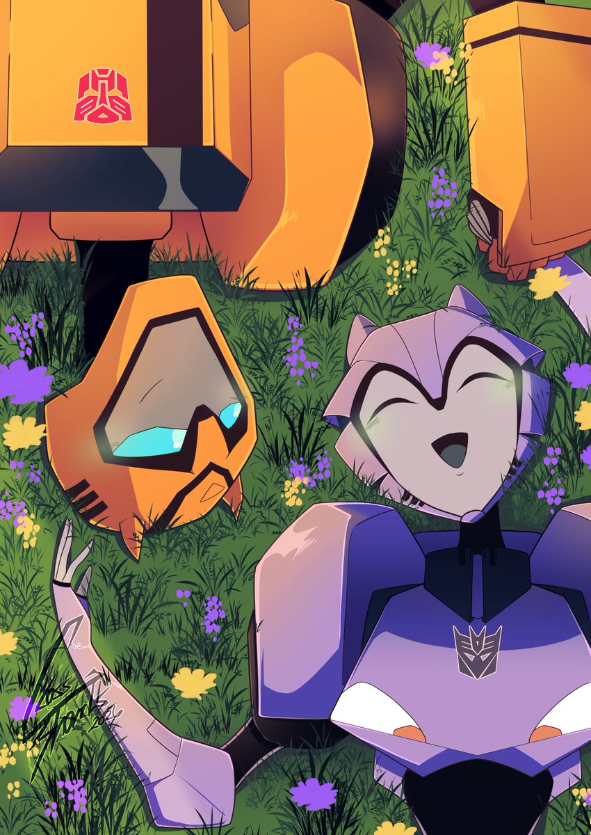 GShattering's tweet photo. SunBee 🌅🐝
#TransformersAnimated #Bumblebee https://t.co/0YLW1nBUxD