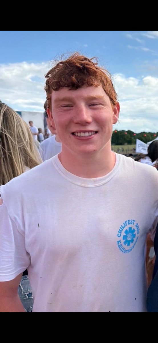 Edwardbingham38's tweet photo. Average kid you see at chilifest #fuckmylife https://t.co/QiB5oFhBwa