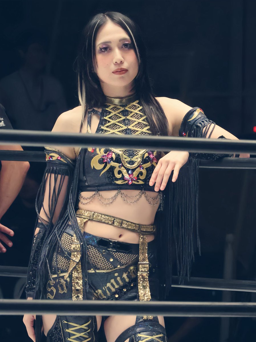 piroro_10's tweet photo. 沙弥様🐦‍⬛

#上谷沙弥 選手 #STARDOM #HATE https://t.co/yJSmzWsHKX