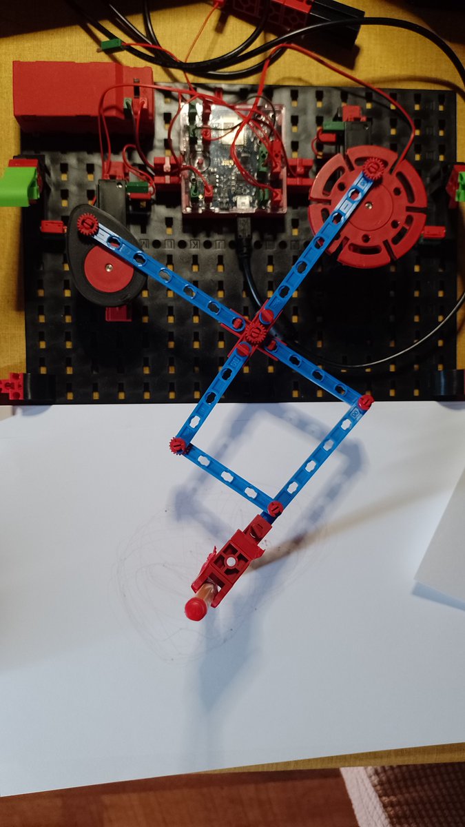 josipretrobits's tweet photo. My type of artistic drawing :)
#robotics #programming #algo https://t.co/jKkUw0ezPC